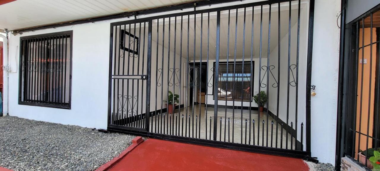 فيلا Panda House كيبوس المظهر الخارجي الصورة